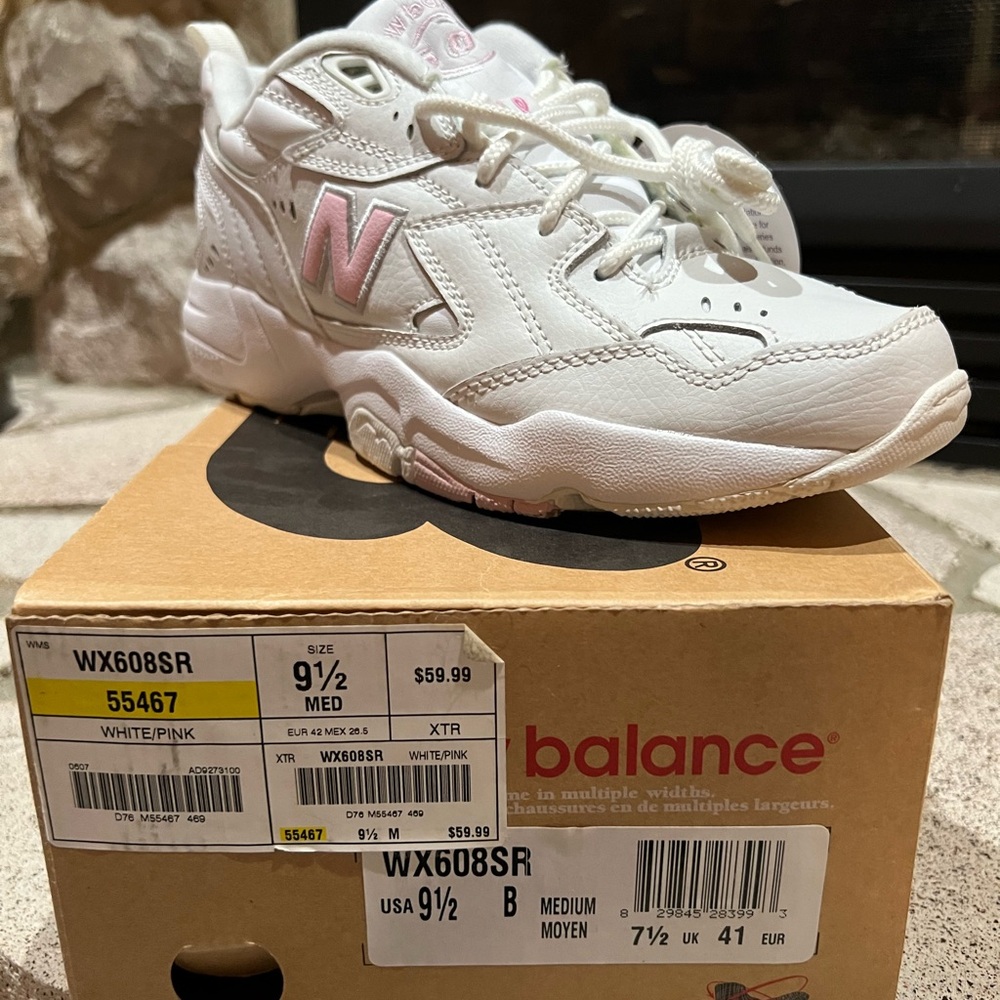 Walking shoe